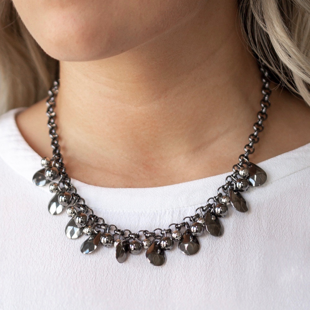 Stage Stunner Necklace & Earring Set